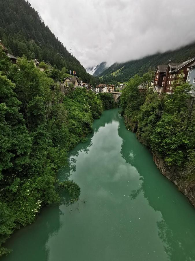 Jupi Huesli Villa Göschenen Buitenkant foto