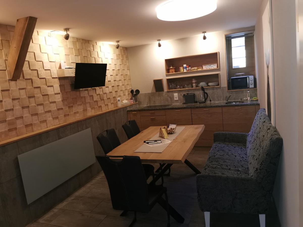 Jupi Huesli Villa Göschenen Buitenkant foto
