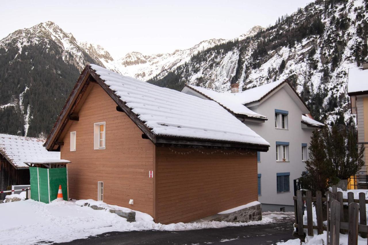 Jupi Huesli Villa Göschenen Buitenkant foto